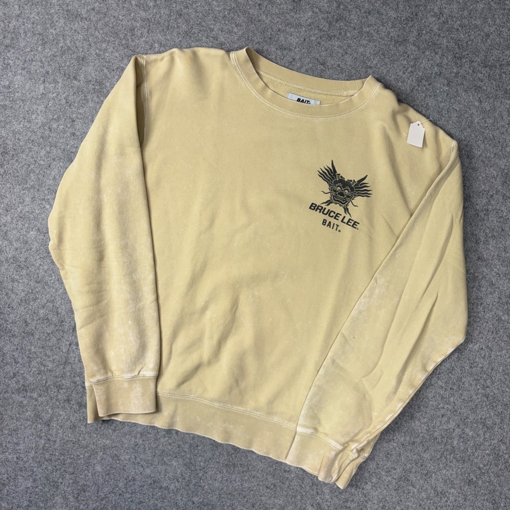 BAIT x Bruce Lee Crewneck Sweatshirt Mens Large Yellow Sun Faded Graphic